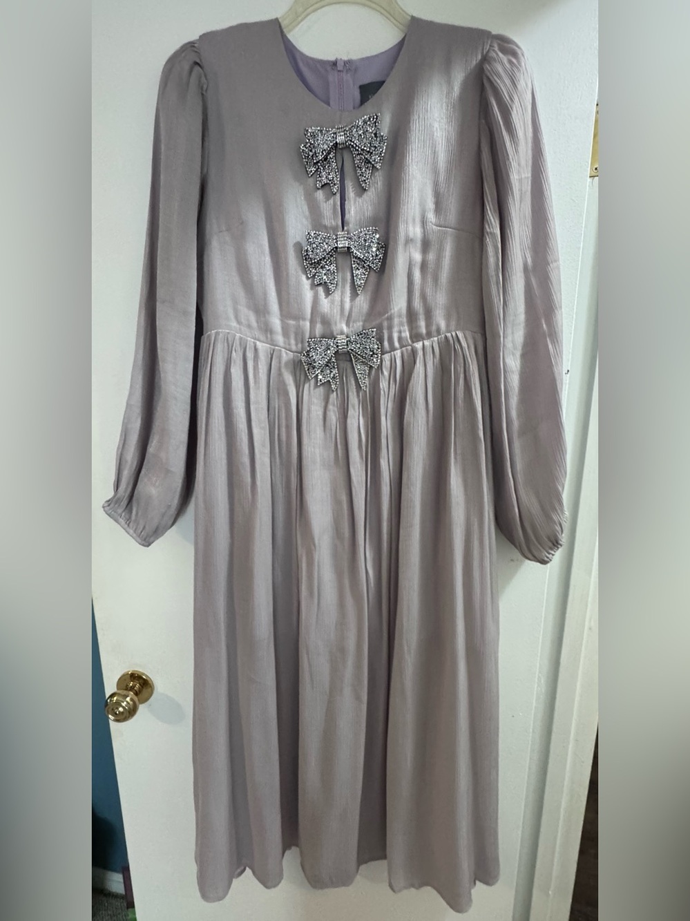 Embellished Bow Midi Dress in Dusty Lilac